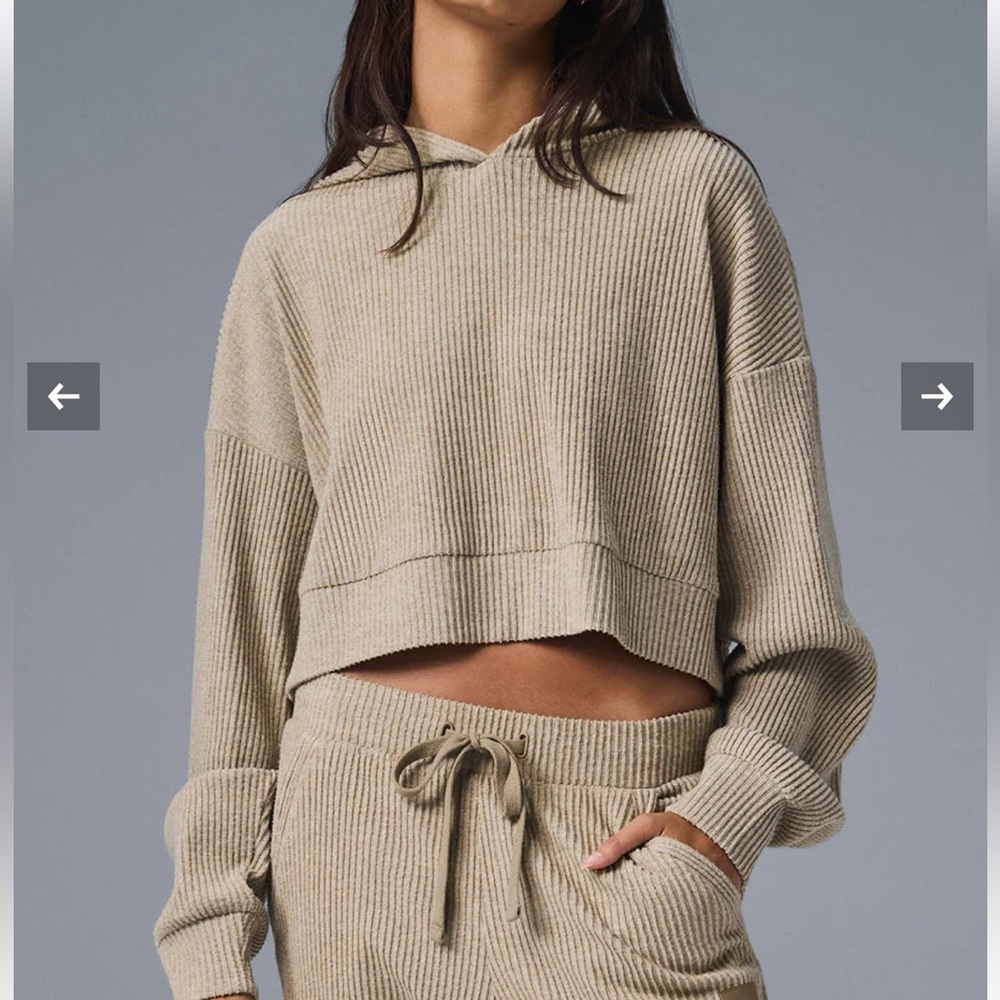 ALO Yoga Ribbed Cropped Hoodie in Beige